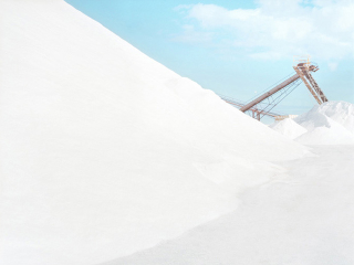 Illustration for article titled These Salt Mines Look Like Landscapes From Another Planet